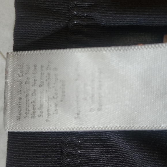 Lucy, size small, charcoal grey yoga pants - Picture 5 of 10